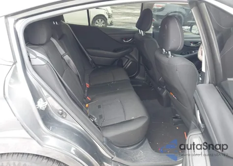 2020 Subaru Legacy Premium z USA, uszkodzony, nr VIN 4S3BWAC63L3032778